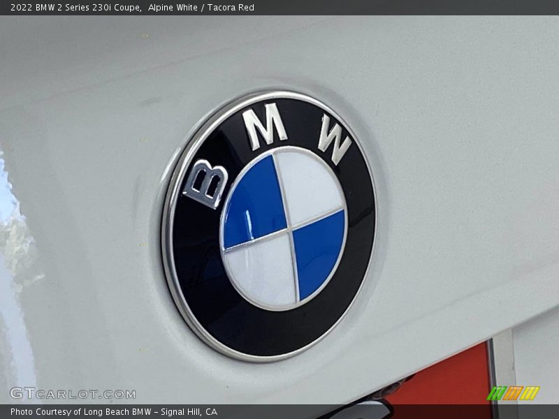 Alpine White / Tacora Red 2022 BMW 2 Series 230i Coupe