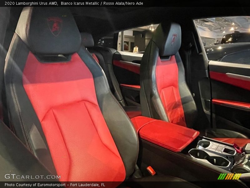 Bianco Icarus Metallic / Rosso Alala/Nero Ade 2020 Lamborghini Urus AWD