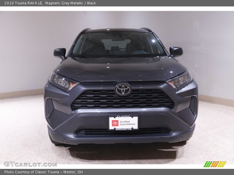 Magnetic Gray Metallic / Black 2019 Toyota RAV4 LE