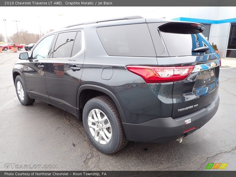 Graphite Metallic / Jet Black 2019 Chevrolet Traverse LT AWD