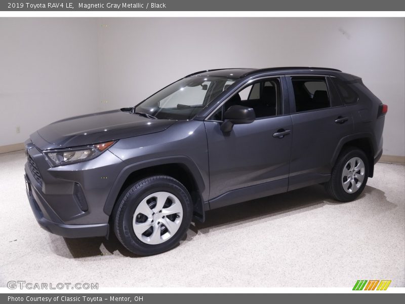 Magnetic Gray Metallic / Black 2019 Toyota RAV4 LE