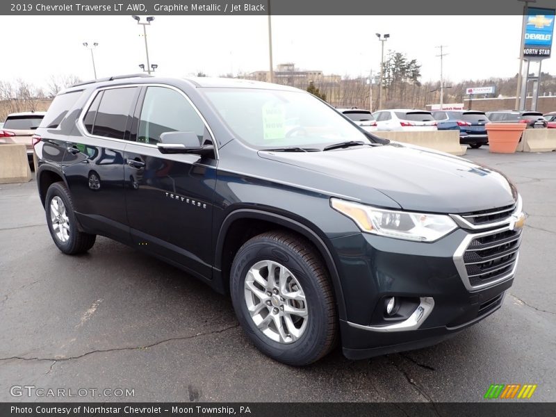 Graphite Metallic / Jet Black 2019 Chevrolet Traverse LT AWD