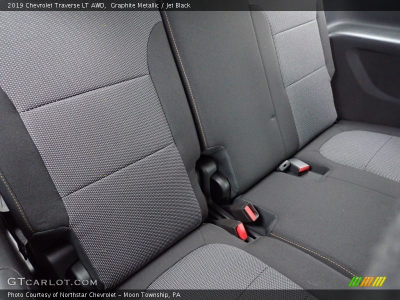 Graphite Metallic / Jet Black 2019 Chevrolet Traverse LT AWD