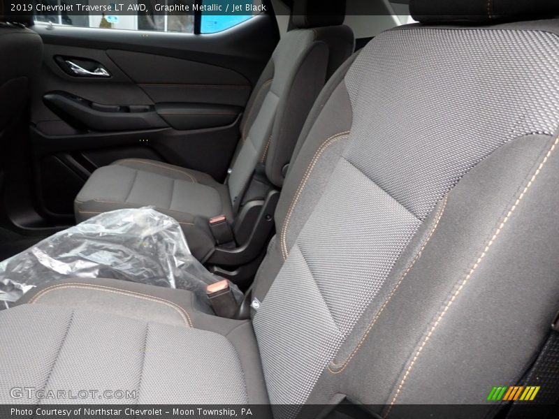 Graphite Metallic / Jet Black 2019 Chevrolet Traverse LT AWD
