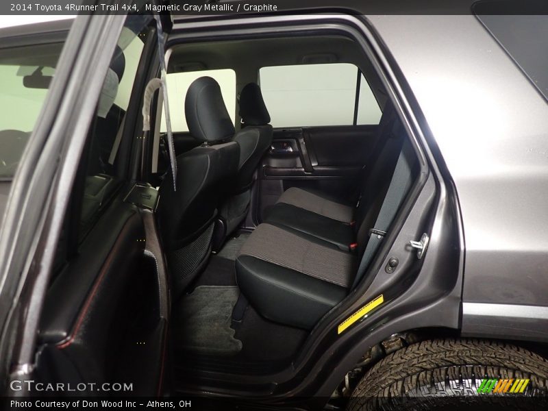 Magnetic Gray Metallic / Graphite 2014 Toyota 4Runner Trail 4x4