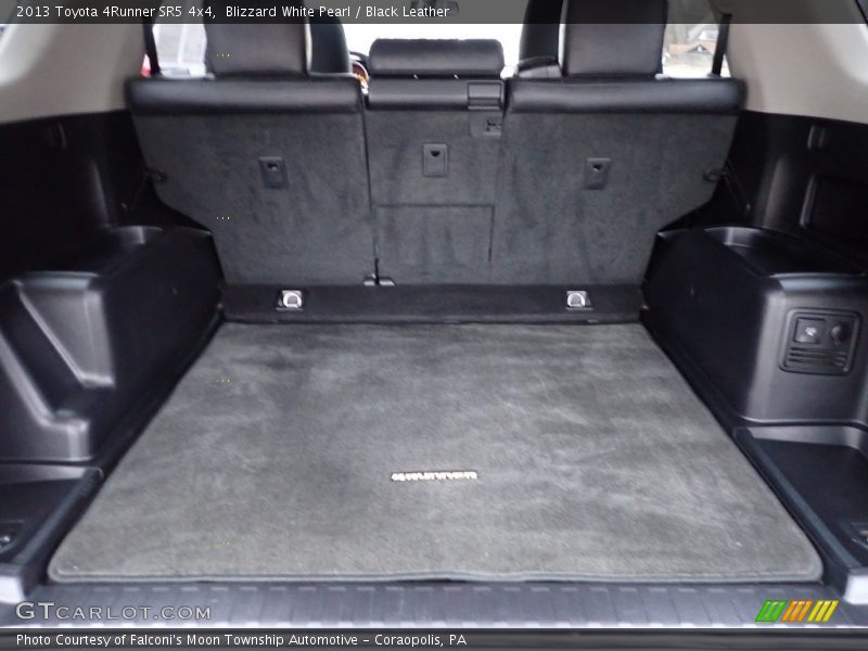 Blizzard White Pearl / Black Leather 2013 Toyota 4Runner SR5 4x4
