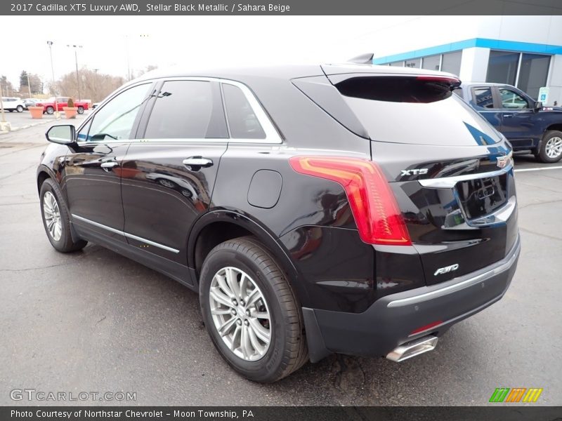 Stellar Black Metallic / Sahara Beige 2017 Cadillac XT5 Luxury AWD