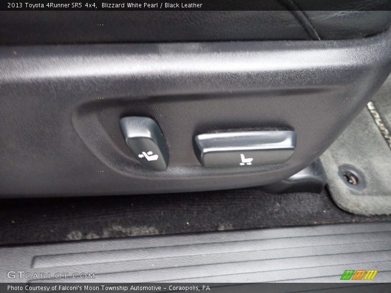 Blizzard White Pearl / Black Leather 2013 Toyota 4Runner SR5 4x4