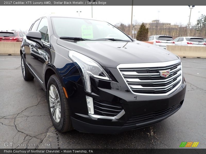 Stellar Black Metallic / Sahara Beige 2017 Cadillac XT5 Luxury AWD