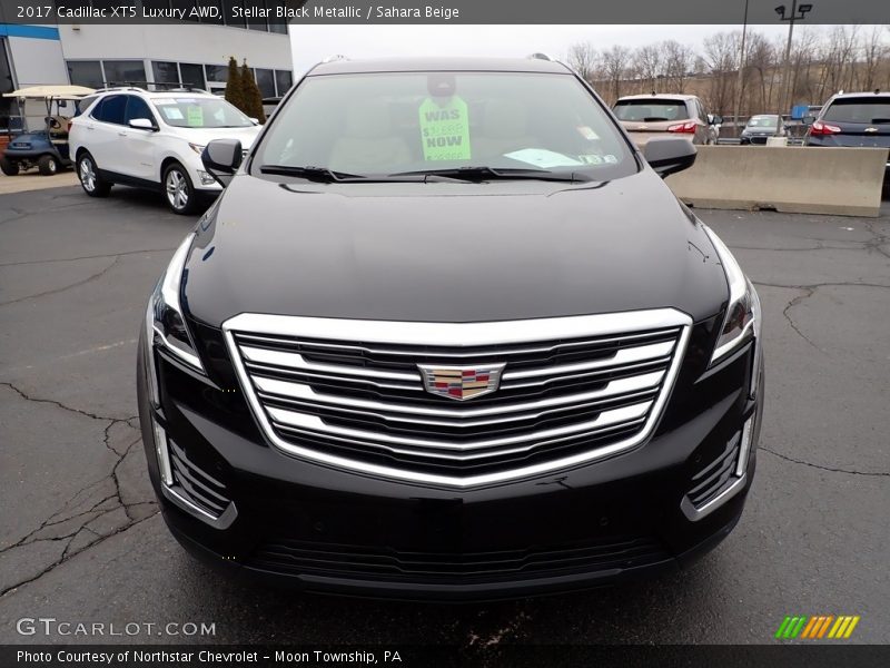 Stellar Black Metallic / Sahara Beige 2017 Cadillac XT5 Luxury AWD