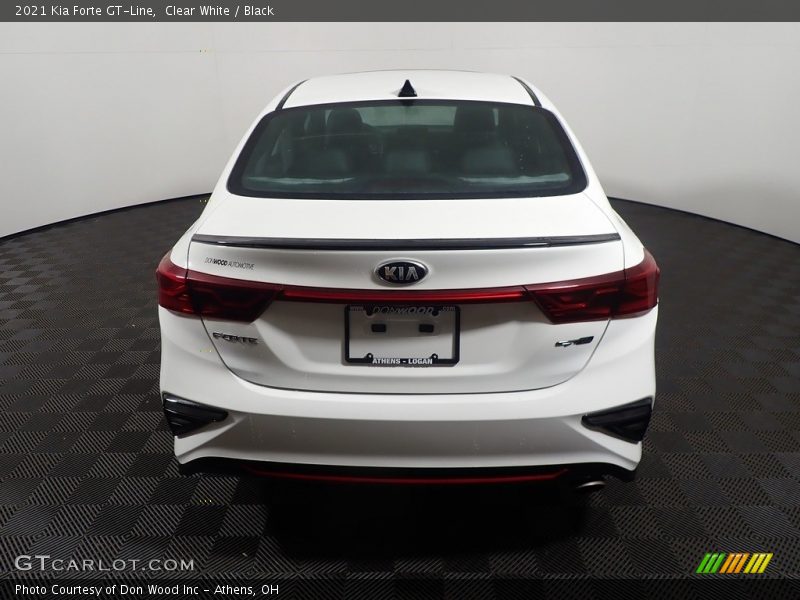 Clear White / Black 2021 Kia Forte GT-Line