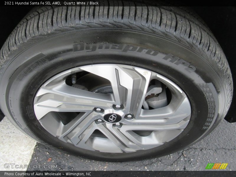 Quartz White / Black 2021 Hyundai Santa Fe SEL AWD
