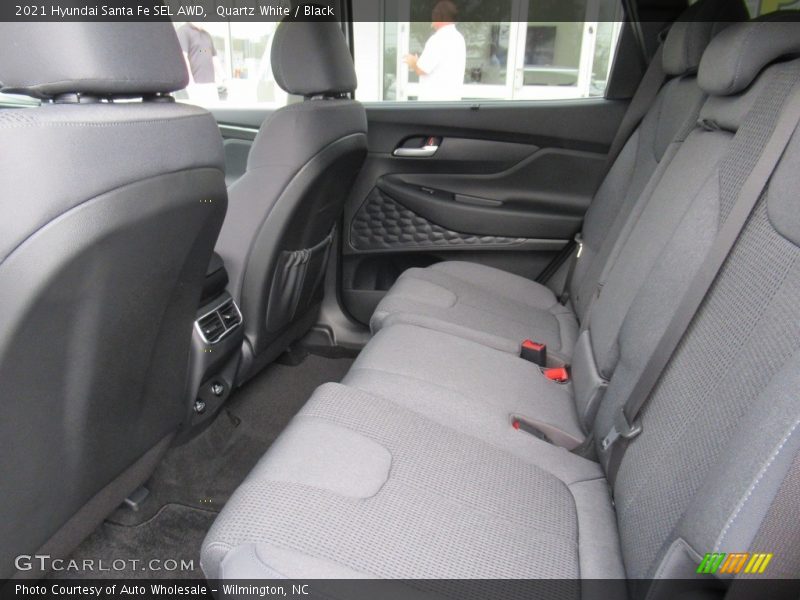 Quartz White / Black 2021 Hyundai Santa Fe SEL AWD