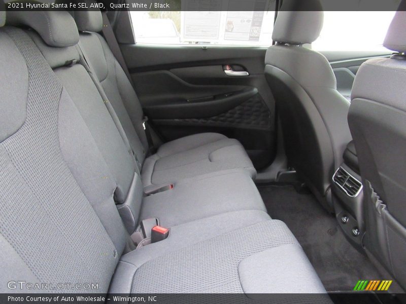 Quartz White / Black 2021 Hyundai Santa Fe SEL AWD