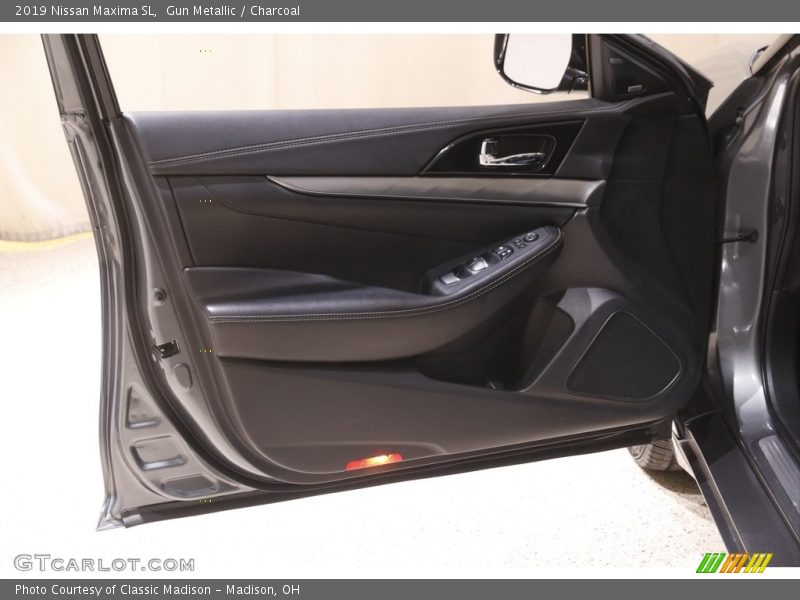 Gun Metallic / Charcoal 2019 Nissan Maxima SL