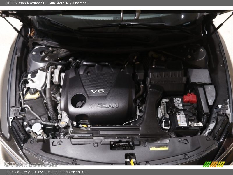 Gun Metallic / Charcoal 2019 Nissan Maxima SL