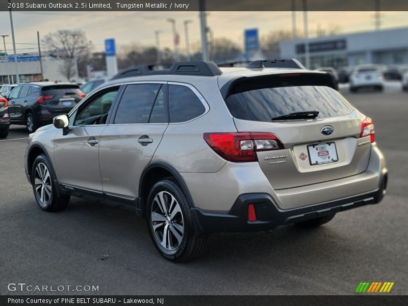 Tungsten Metallic / Ivory 2018 Subaru Outback 2.5i Limited