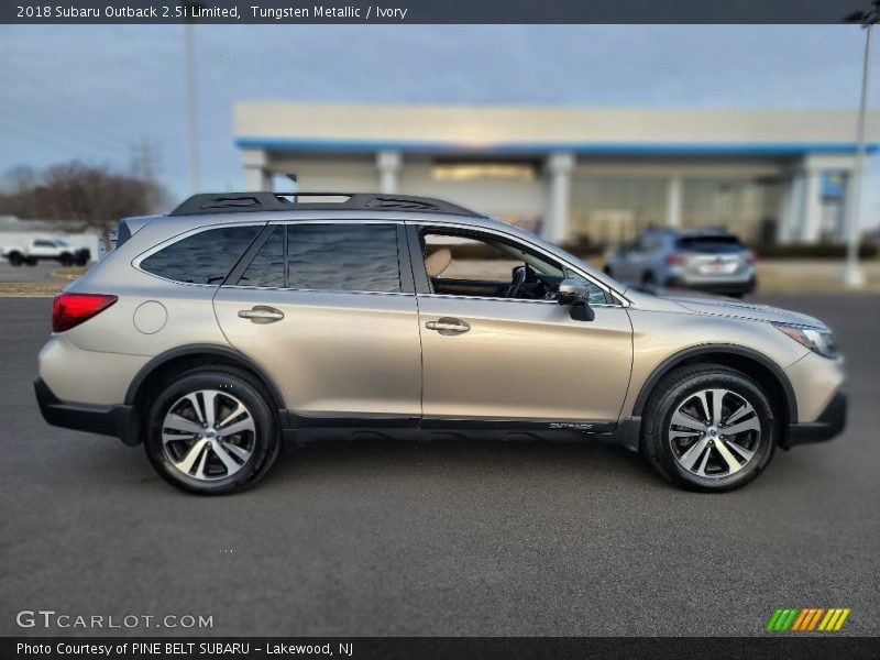 Tungsten Metallic / Ivory 2018 Subaru Outback 2.5i Limited