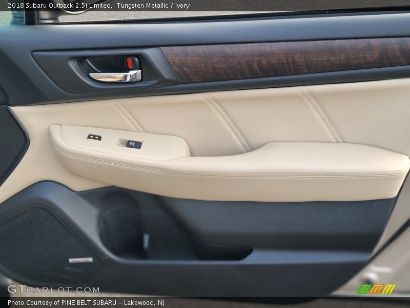Tungsten Metallic / Ivory 2018 Subaru Outback 2.5i Limited