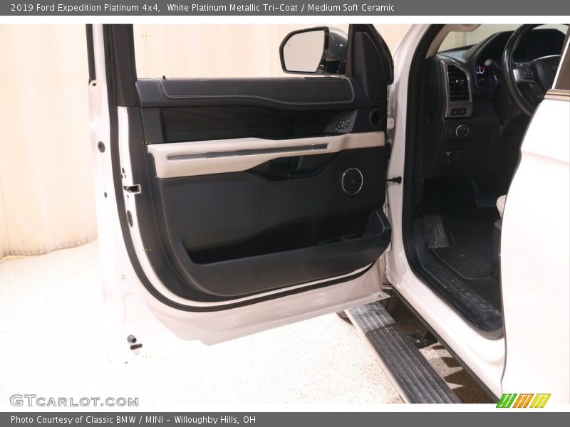 White Platinum Metallic Tri-Coat / Medium Soft Ceramic 2019 Ford Expedition Platinum 4x4