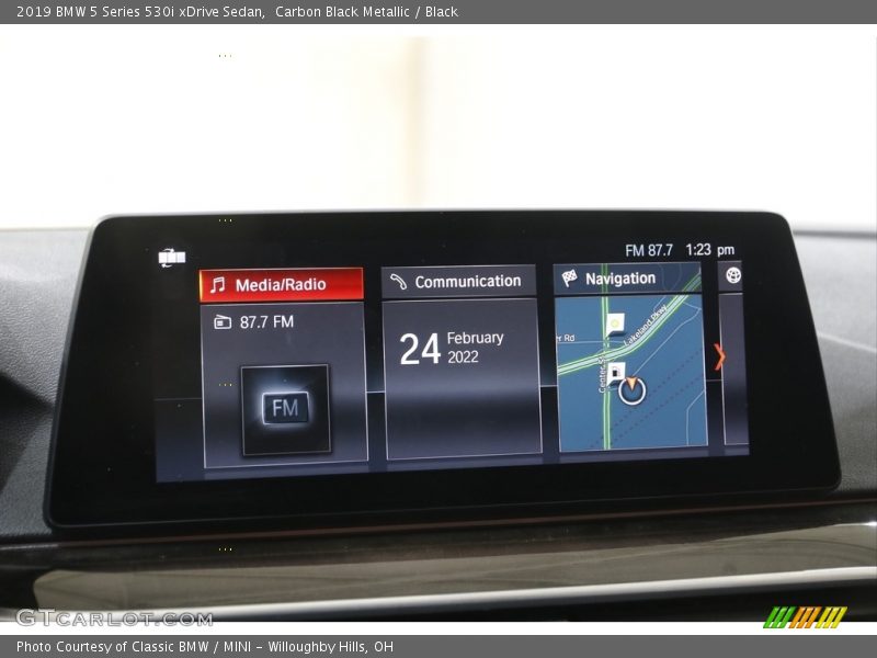 Carbon Black Metallic / Black 2019 BMW 5 Series 530i xDrive Sedan