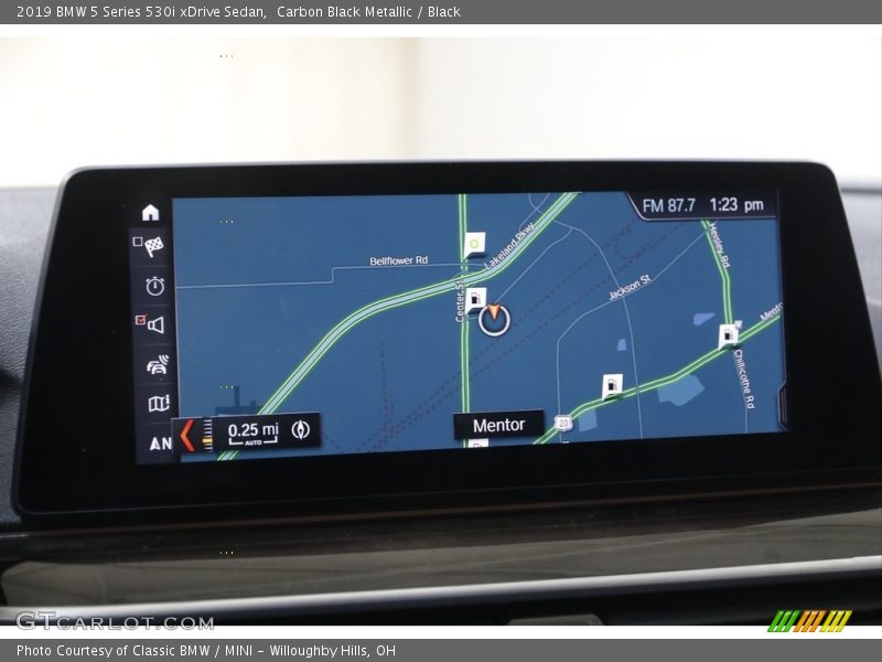 Carbon Black Metallic / Black 2019 BMW 5 Series 530i xDrive Sedan