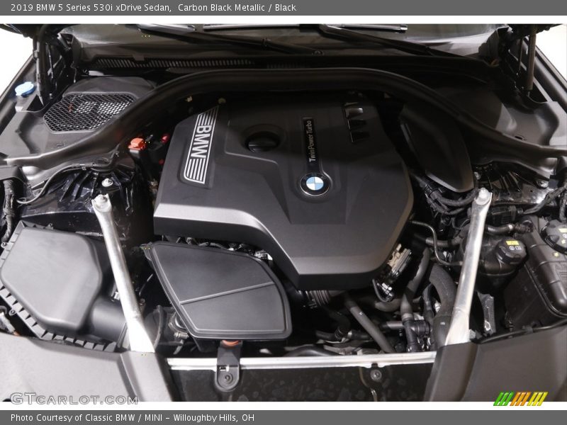 Carbon Black Metallic / Black 2019 BMW 5 Series 530i xDrive Sedan