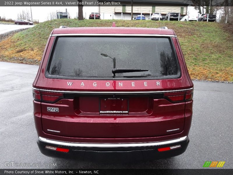 Velvet Red Pearl / Sea Salt/Black 2022 Jeep Wagoneer Series II 4x4
