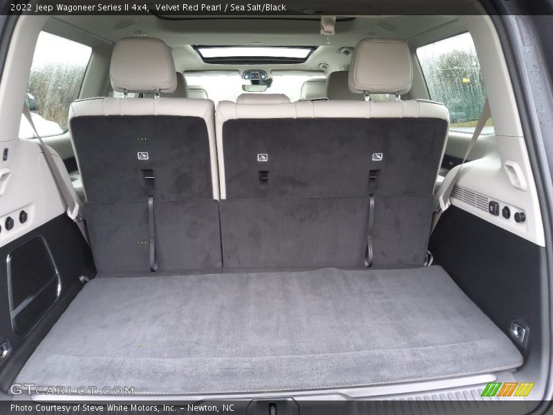  2022 Wagoneer Series II 4x4 Trunk