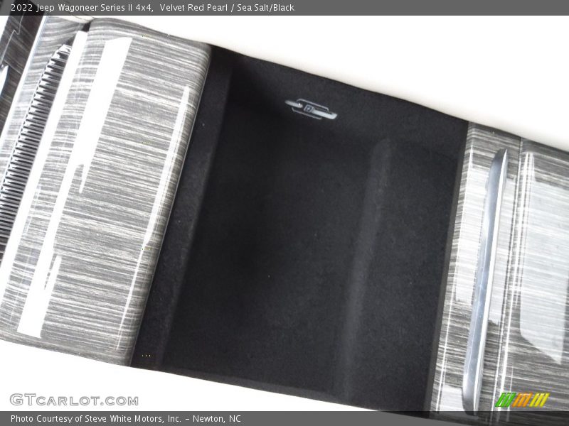 Velvet Red Pearl / Sea Salt/Black 2022 Jeep Wagoneer Series II 4x4