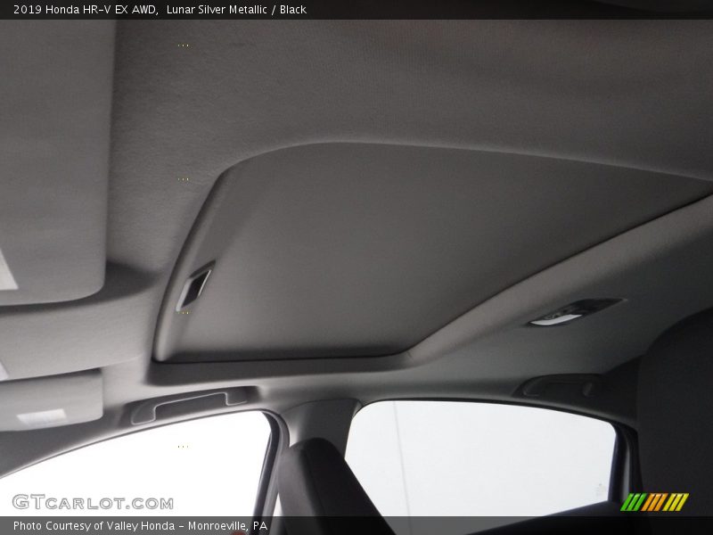 Lunar Silver Metallic / Black 2019 Honda HR-V EX AWD
