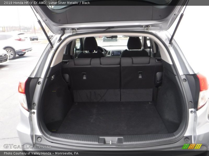 Lunar Silver Metallic / Black 2019 Honda HR-V EX AWD