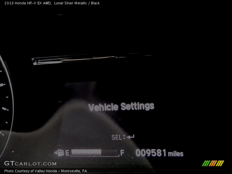 Lunar Silver Metallic / Black 2019 Honda HR-V EX AWD