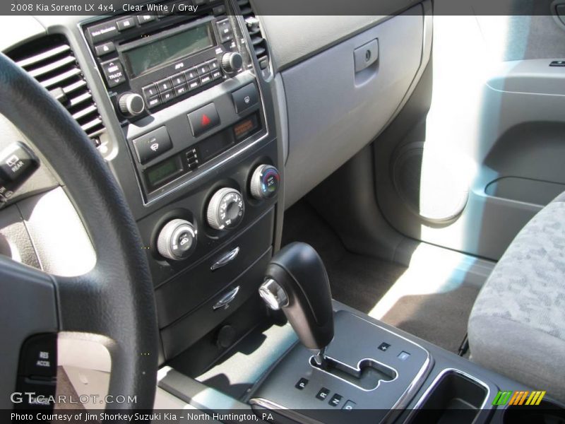 Clear White / Gray 2008 Kia Sorento LX 4x4
