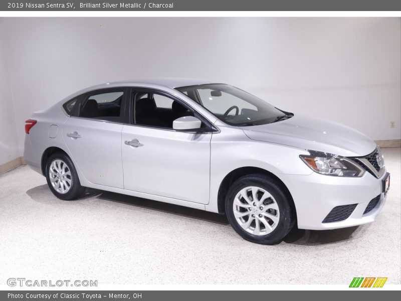 Brilliant Silver Metallic / Charcoal 2019 Nissan Sentra SV
