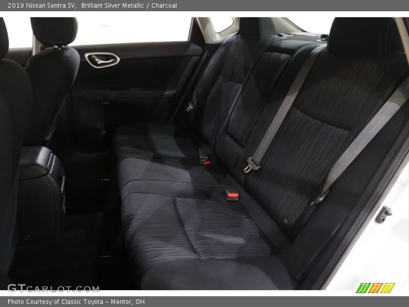 Brilliant Silver Metallic / Charcoal 2019 Nissan Sentra SV