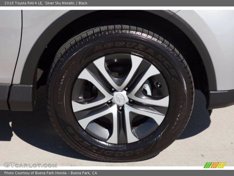 Silver Sky Metallic / Black 2016 Toyota RAV4 LE