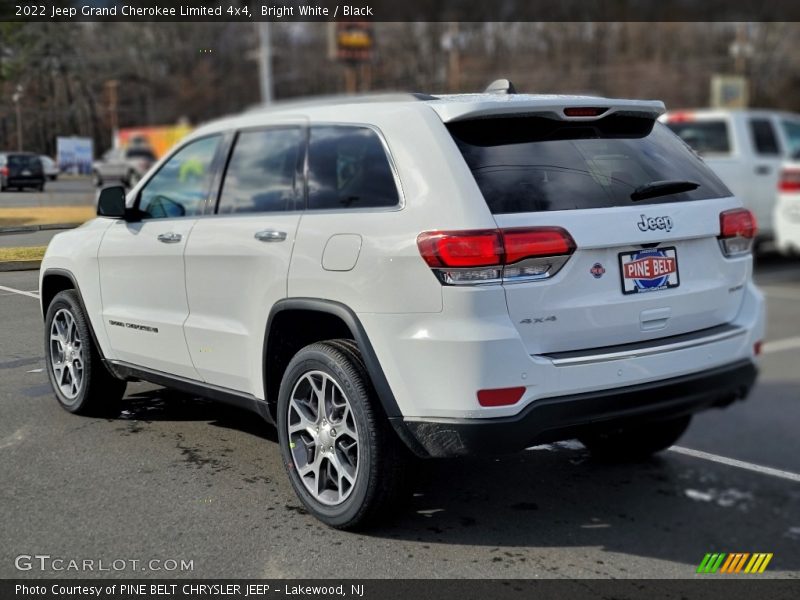 Bright White / Black 2022 Jeep Grand Cherokee Limited 4x4