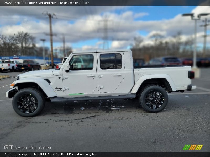 Bright White / Black 2022 Jeep Gladiator Overland 4x4