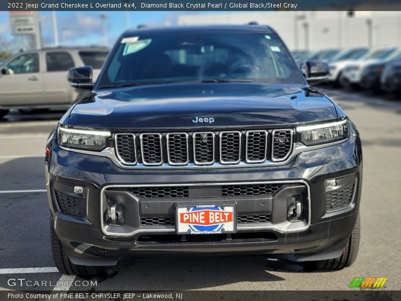 Diamond Black Crystal Pearl / Global Black/Steel Gray 2022 Jeep Grand Cherokee L Overland 4x4