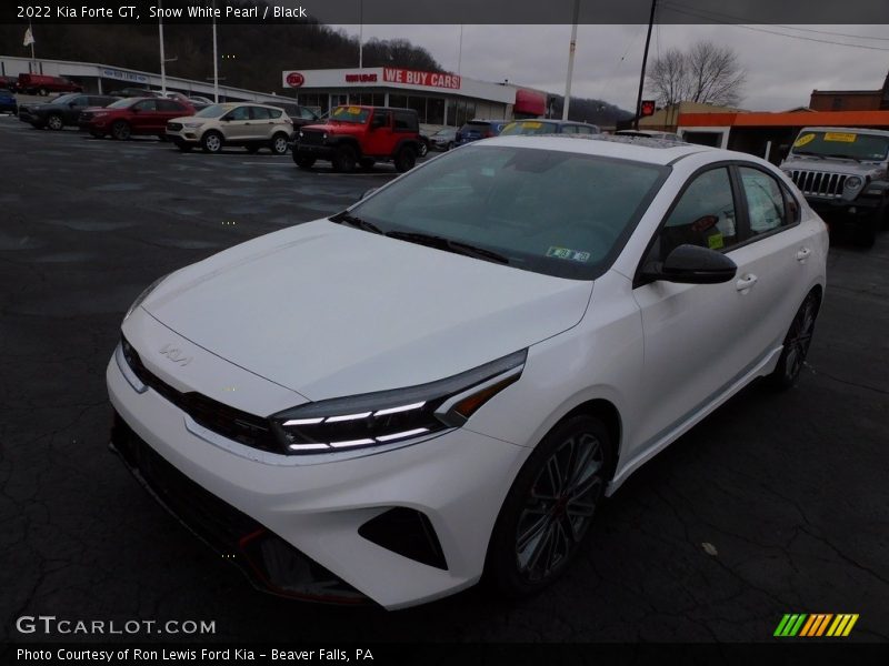 Snow White Pearl / Black 2022 Kia Forte GT