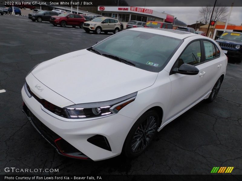 Snow White Pearl / Black 2022 Kia Forte GT-Line