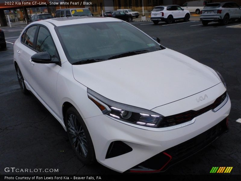 Snow White Pearl / Black 2022 Kia Forte GT-Line