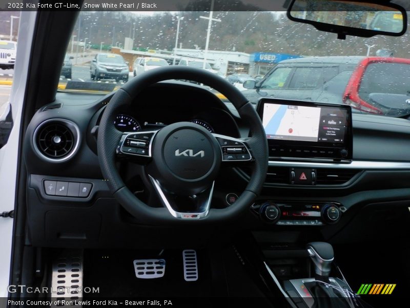 Snow White Pearl / Black 2022 Kia Forte GT-Line