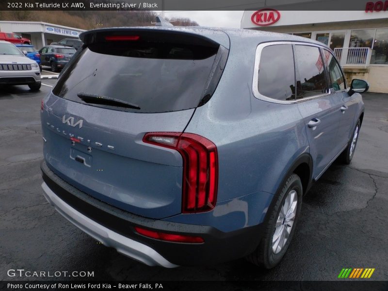 Everlasting Silver / Black 2022 Kia Telluride LX AWD