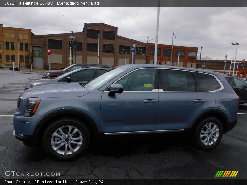 Everlasting Silver / Black 2022 Kia Telluride LX AWD
