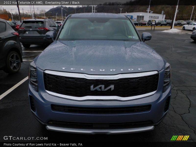 Everlasting Silver / Black 2022 Kia Telluride LX AWD
