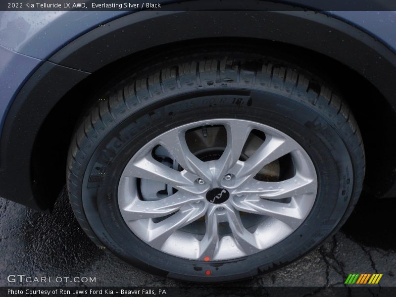 Everlasting Silver / Black 2022 Kia Telluride LX AWD