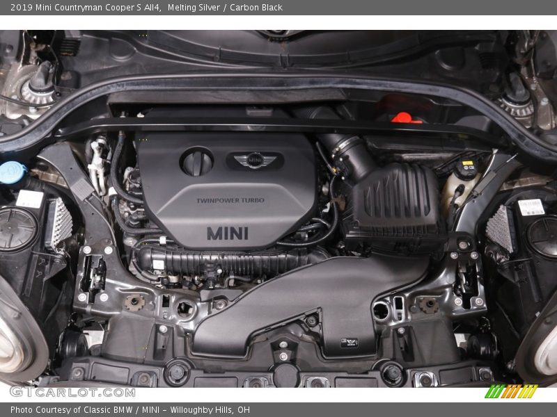 Melting Silver / Carbon Black 2019 Mini Countryman Cooper S All4