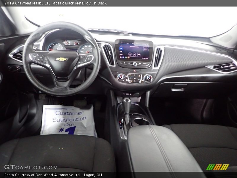 Mosaic Black Metallic / Jet Black 2019 Chevrolet Malibu LT